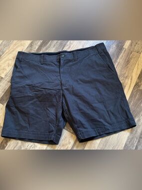 The Foundry Supply Co. charcoal gray Flat-Front Chino Shorts size 48